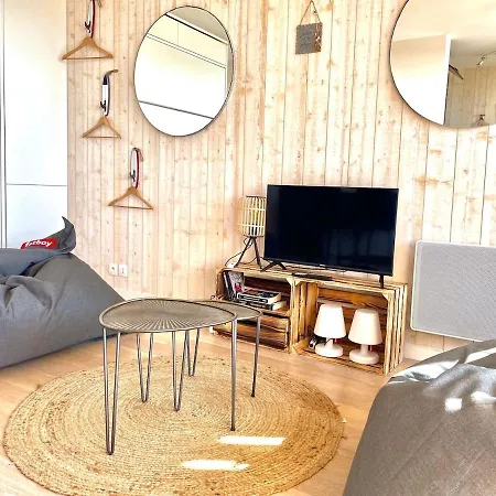 Reveil Face Aux Vagues Pour 6 Personnes Manahere Appartement